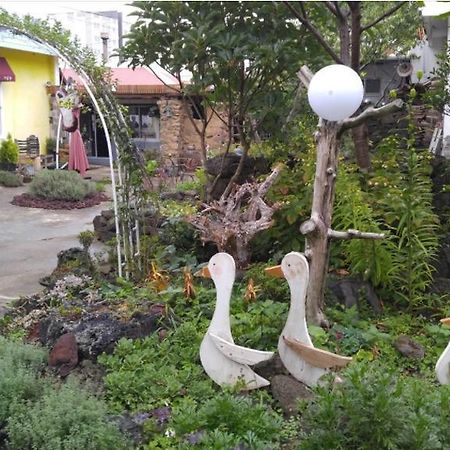 Jaun Guesthouse Szogüpho Kültér fotó